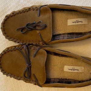 Goodfellow & Co Men's Slippers Chestnut/Topher Moccasins, Size 8